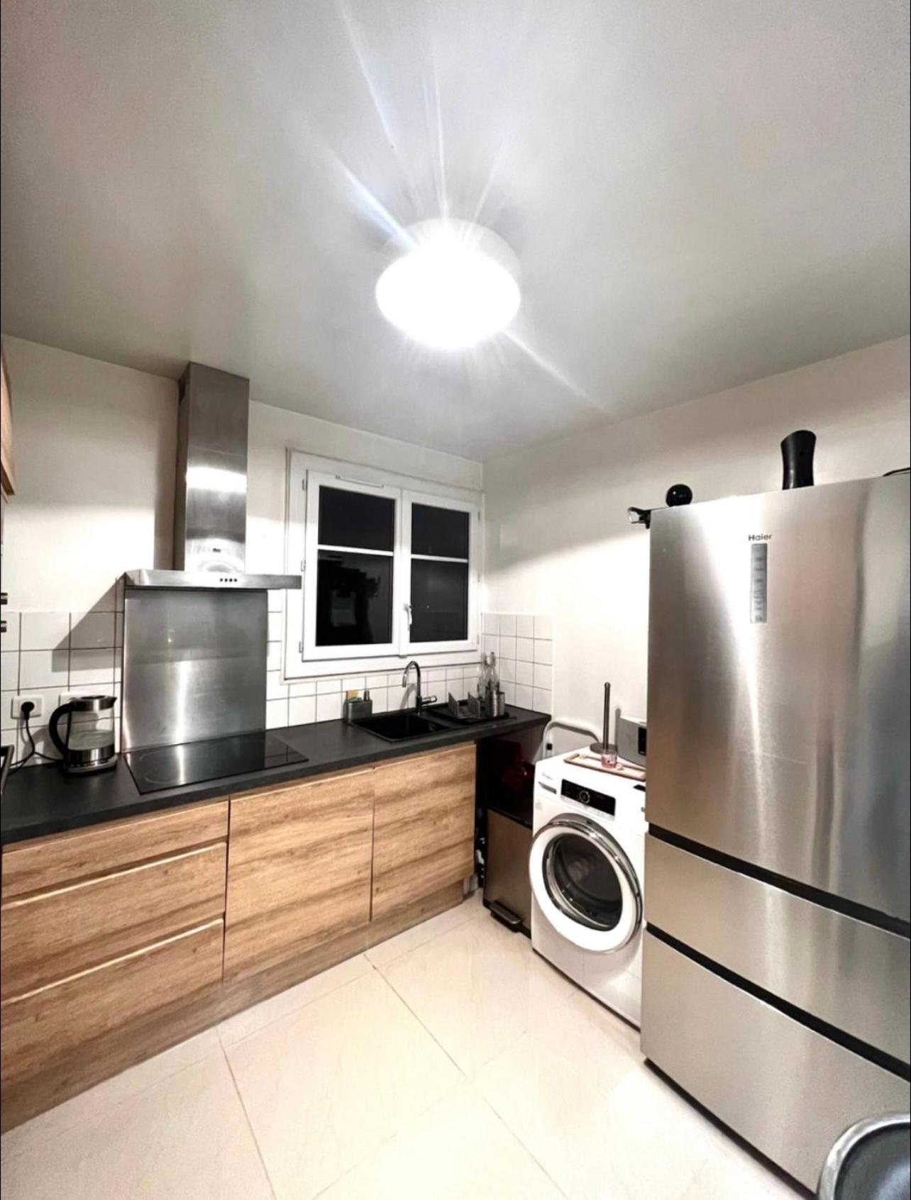 Modern 2 Bedroom Apartment Near Paris Metro, Giant Flat Screen Tv 85 Inches, Balcony, Free Parking Ivry-sur-Seine Esterno foto