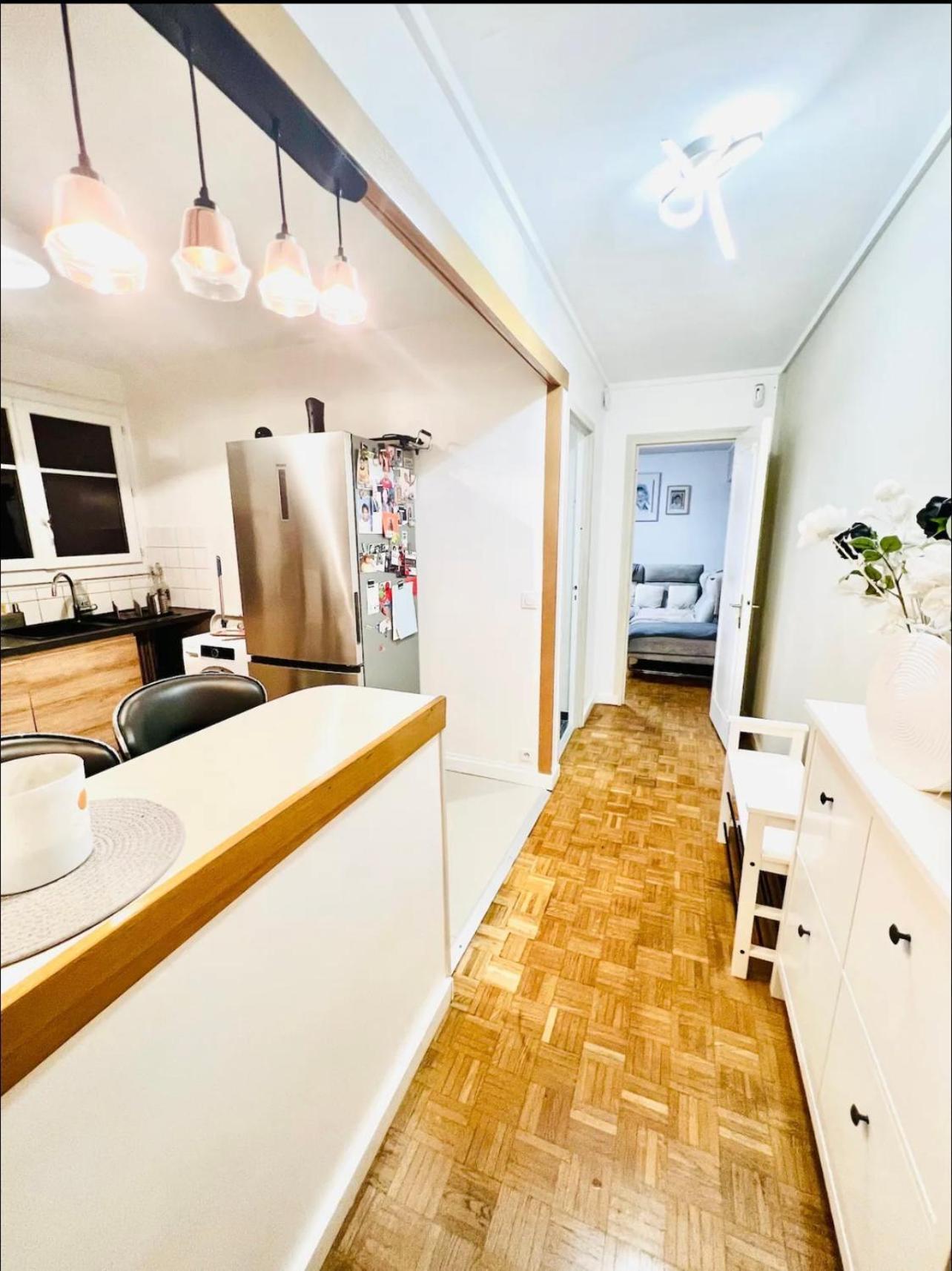 Modern 2 Bedroom Apartment Near Paris Metro, Giant Flat Screen Tv 85 Inches, Balcony, Free Parking Ivry-sur-Seine Esterno foto